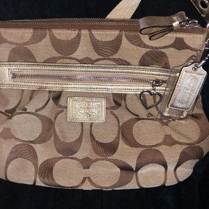 Coach Poppy Signature Cross Body